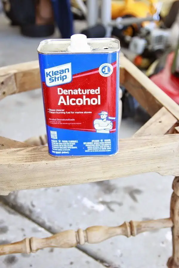 How to Remove Paint from Wood