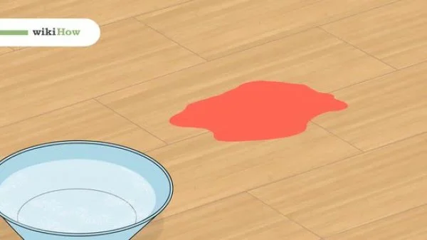 Video: How to Remove Acrylic Paint from Wood