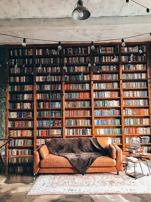 Full wall bookshelves