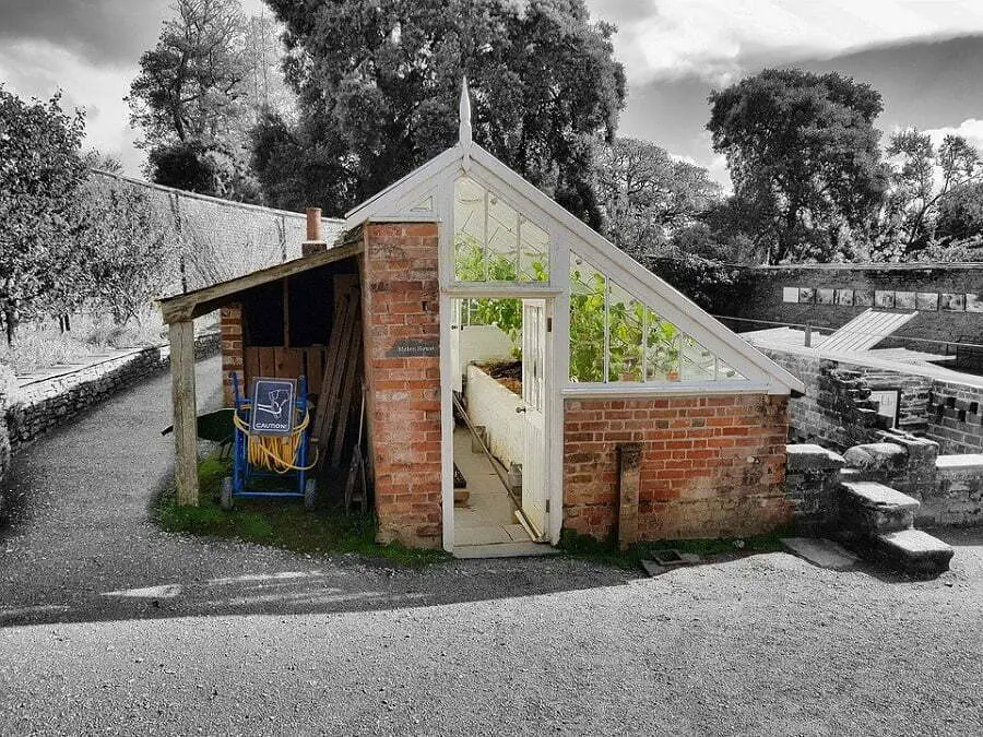 shed greenhouse