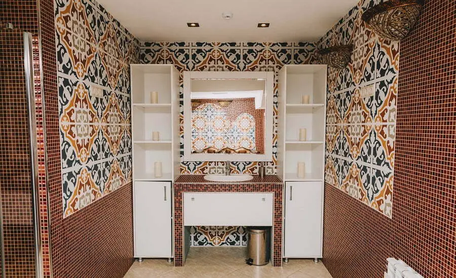 mosaic tile bathroom