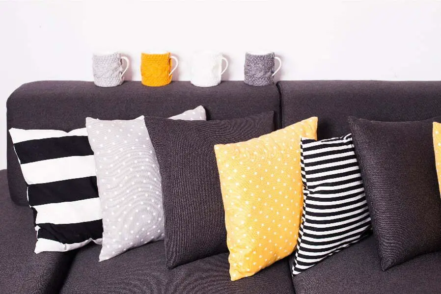 sofa throw pillows layer