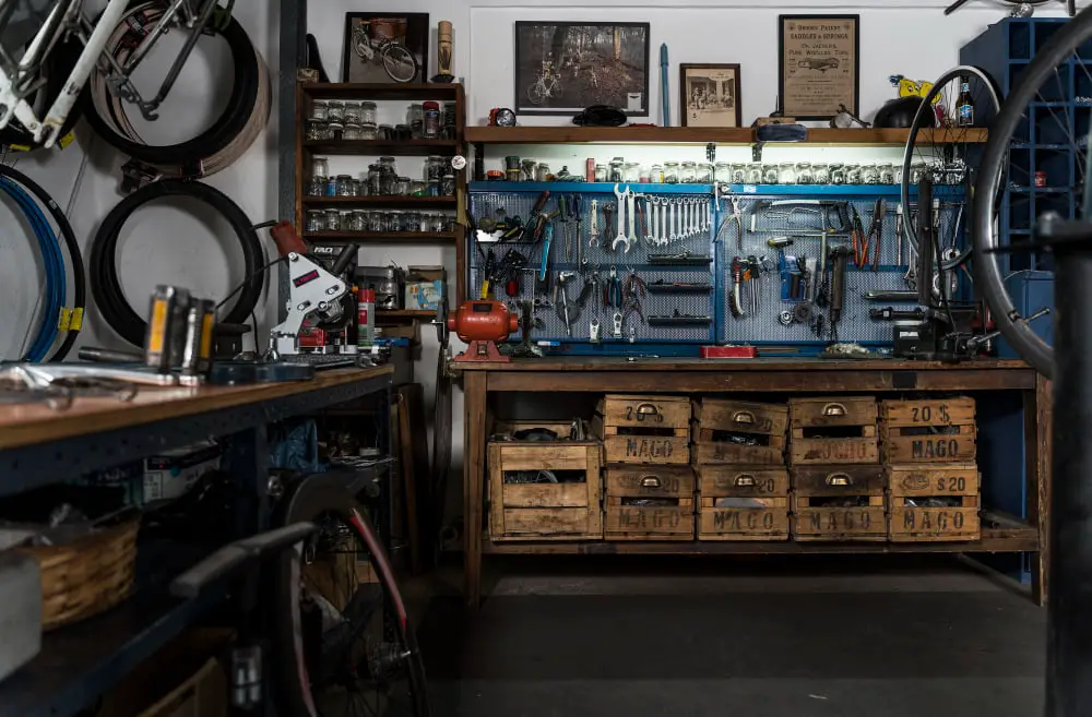 Organizing garage