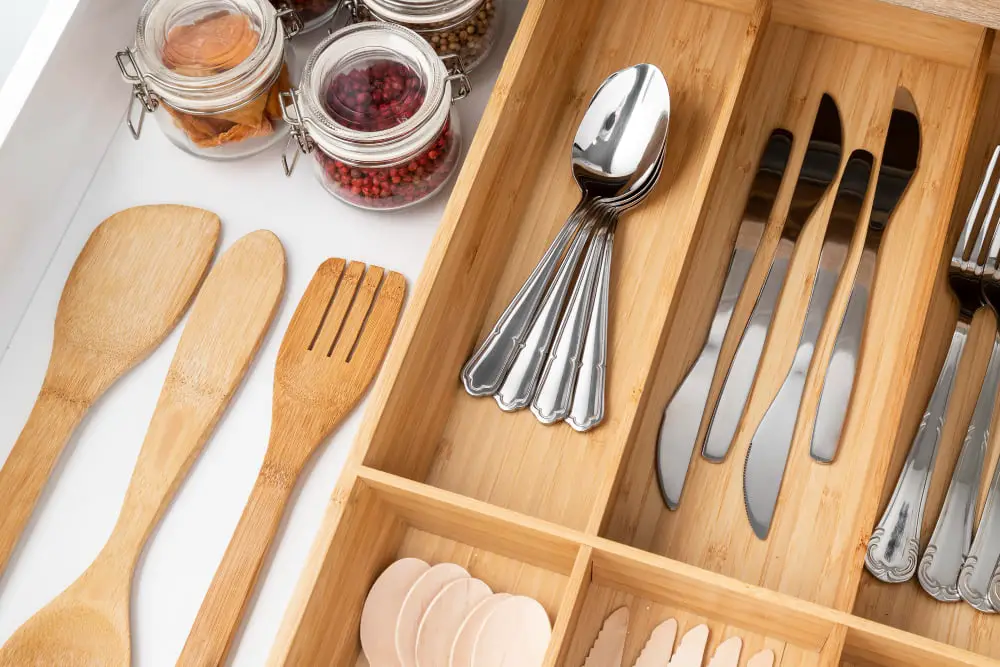 Purge duplicates of kitchen tools