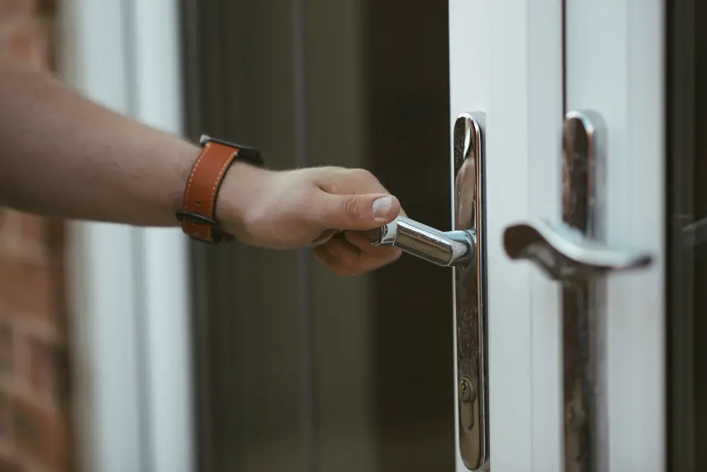 Pocket door finger pulls