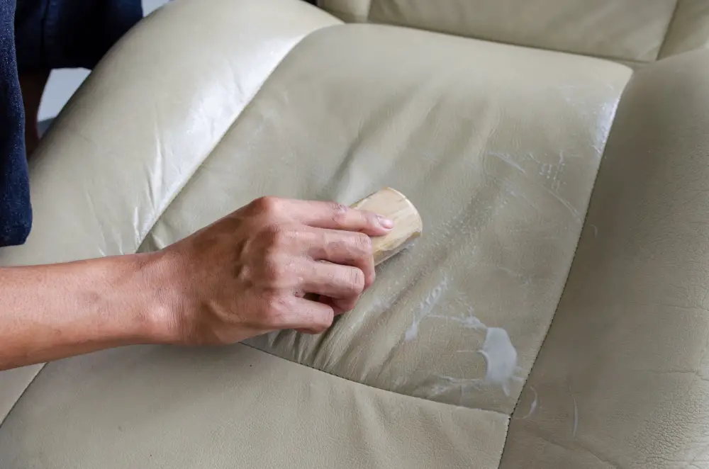 couch leather cleaning