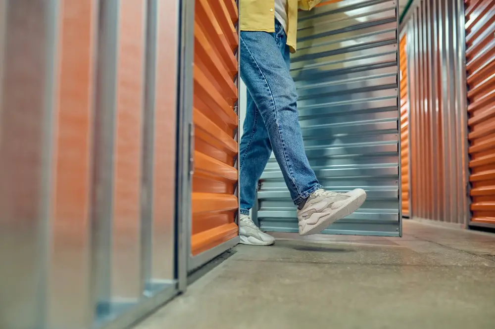 storage unit inspection