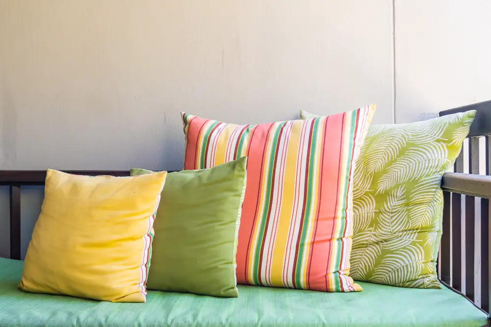Daybed Patterned Pillows