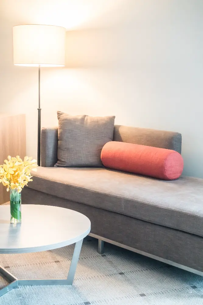 Daybed with Coffee Table