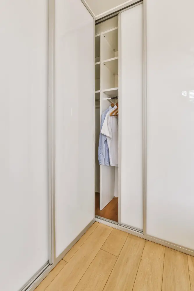 Identifying Problems With Sliding Closet Doors