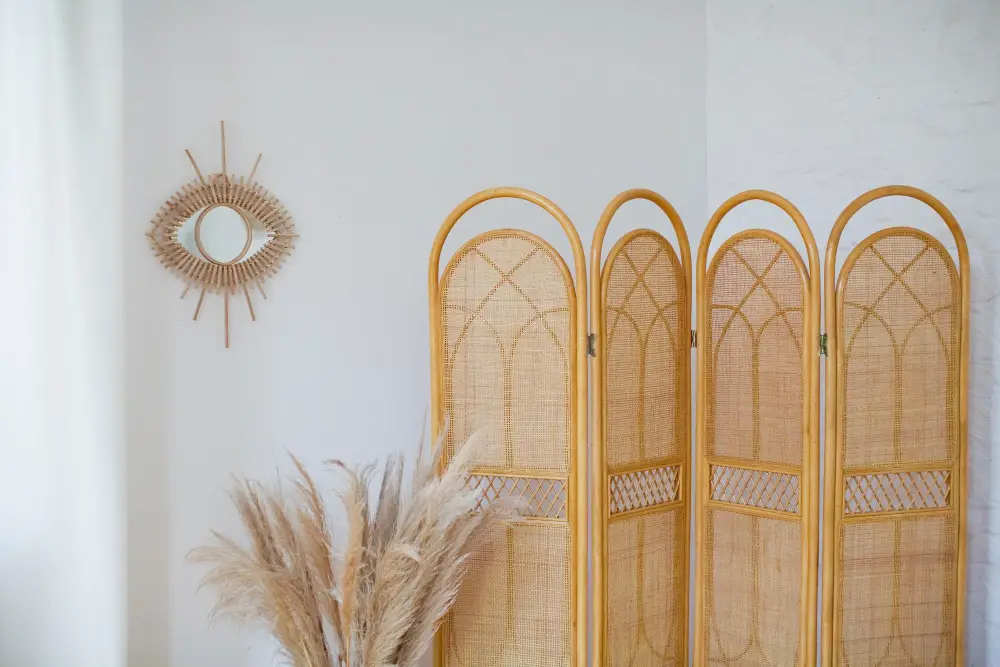 Rattan folding screen divider